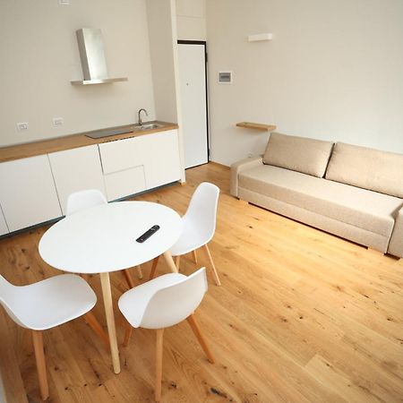 Cozy Loft In Charme Position - Brera Moscova Apartment มิลาน ภายนอก รูปภาพ